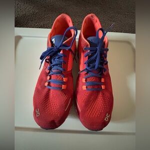 ON Cloud Running, SZ 10.  Lots of life left.